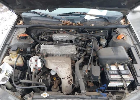 1998 Toyota Camry Le из США, поврежденный, VIN 4T1BG22KXWU360078